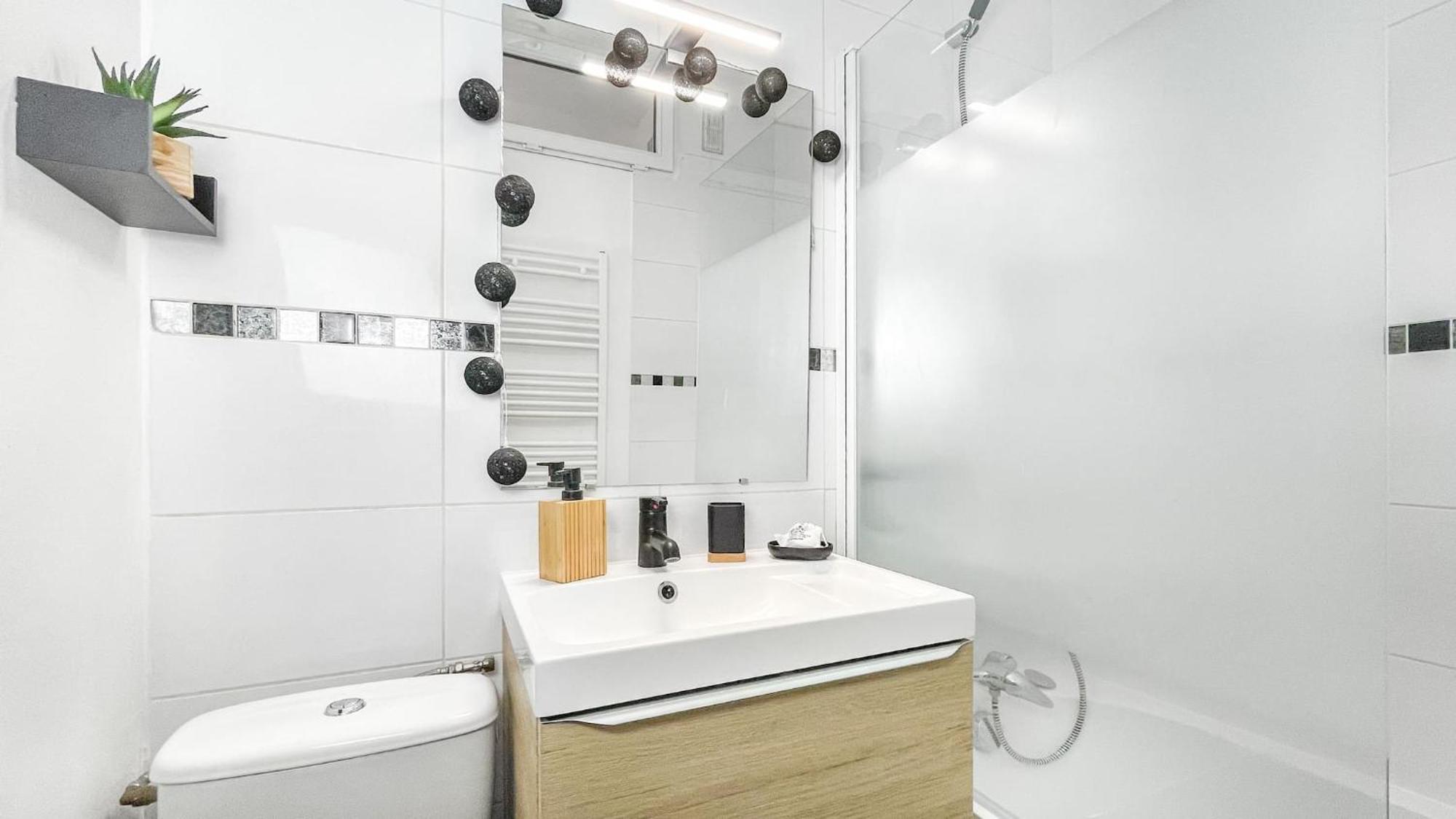 Homey Colibri - New / Free Parking/ Proche Gare Annemasse / Aux Portes De Genevegeneve Exterior foto
